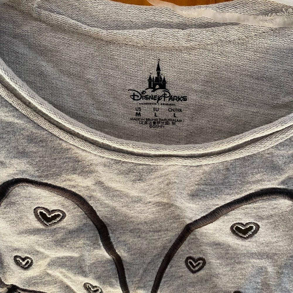 Disney top - Picture 2 of 3